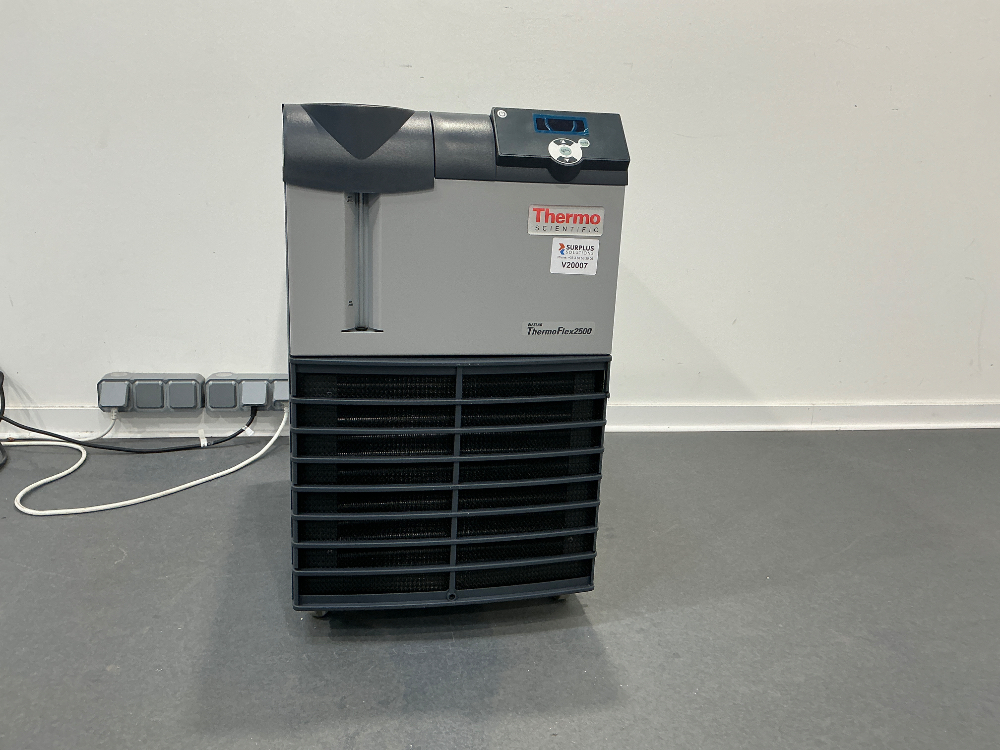 Image of Thermo Fisher Scientific Thermoflex 2500 Chiller